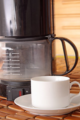 Image showing coffee machine and cup 