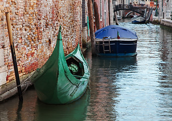 Image showing Green gondola