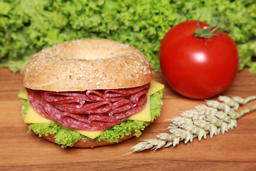 Image showing Bagel with Salami