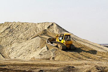 Image showing Earth mover