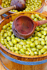 Image showing Green olives