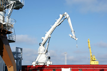 Image showing The ship crane
