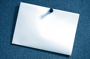 Image showing blank sheet of paper on bulletin board