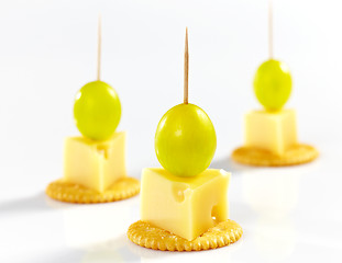 Image showing cheese canape