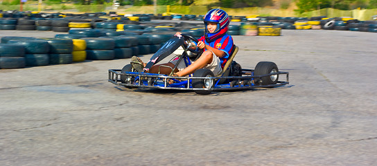 Image showing qualifying rounds of children's sport races