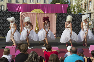 Image showing Group of courtesans