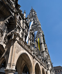 Image showing details of Neues Rathaus