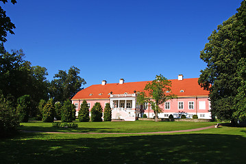 Image showing The house and park