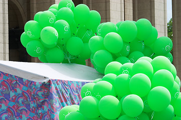 Image showing Green baloons