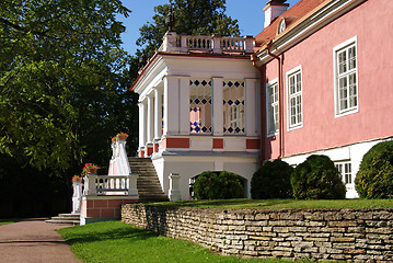 Image showing Porch in a courtyard