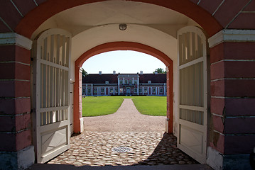 Image showing Sight through an arch