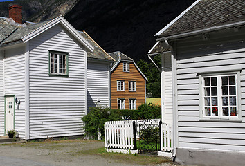 Image showing From Lærdalsøyri