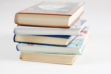 Image showing books