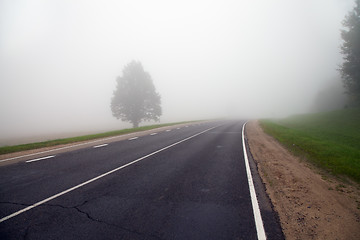 Image showing Road to a fog