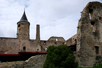 Image showing Walls and a tower