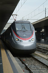 Image showing Italian expresstrain at Termini, Rome