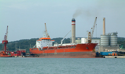 Image showing tanker in dock
