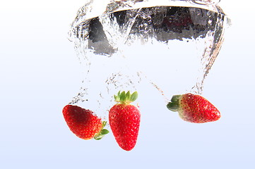 Image showing strawberry in water