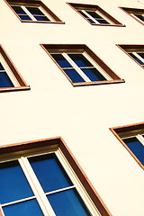 Image showing facade of apartment house