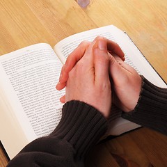 Image showing pray