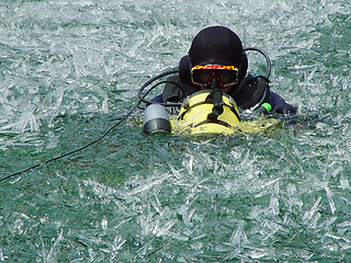 Image showing Scuba in winter