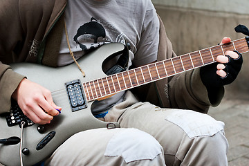 Image showing street musician