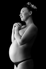 Image showing Beautiful pregnant woman in back & wite