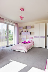 Image showing beautiful interior of a modern bedroom