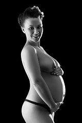 Image showing Beautiful pregnant woman in back & wite