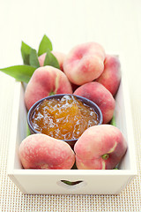 Image showing peaches jam