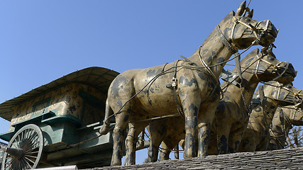 Image showing Painted bronze chariots and harness 