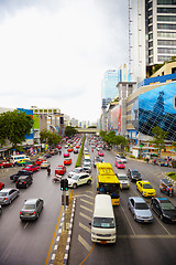 Image showing Traffic on street - east city