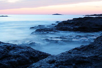 Image showing the coast , the night b