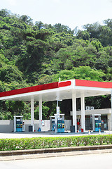 Image showing Gas station