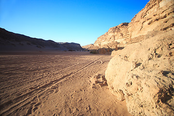 Image showing The utterly barren western desert