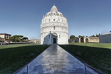 Image showing Baptistery in Piazza dei Miracoli Pisa