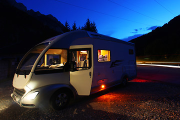 Image showing Nigth travelling