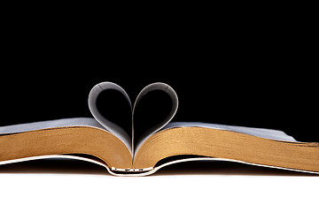 Image showing Love to read book