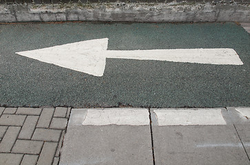 Image showing Arrow sign