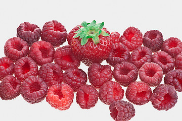 Image showing Strawberry and rasberries