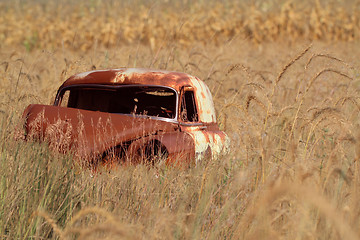 Image showing old car