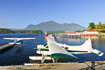 Image showing Sea planes at dock in Tofino, Vancouver Island, Canada