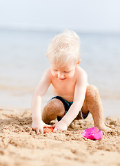 Image showing toddler at a beach