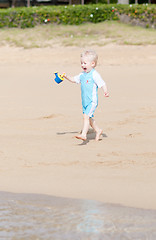 Image showing toddler at the beach