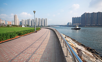 Image showing jogging path beside the coast