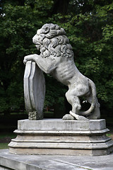 Image showing Lion sculpture