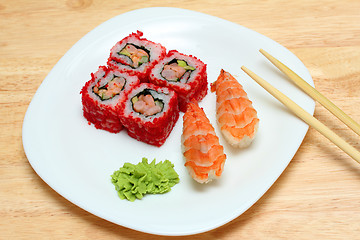 Image showing rolls and sushi on plate