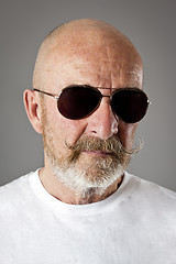 Image showing old man glasses