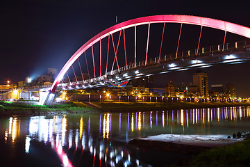 Image showing bridge at night in Taipei