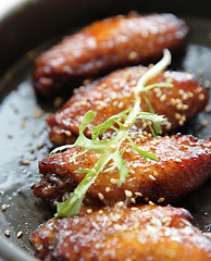 Image showing roasted chicken wings